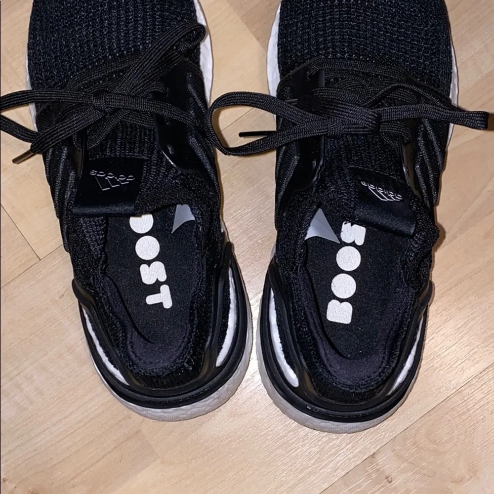 adidas Women's Black and White Sneakers - Picture 5 of 7